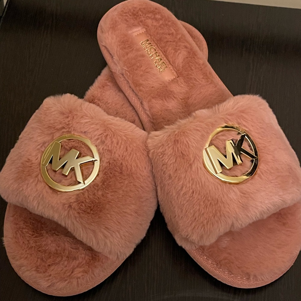 Michael Kors Slides